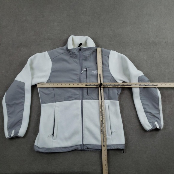 The North Face Denali Jacket Women Medium White Gray Fleece Full Zip Pockets - Picture 2 of 16